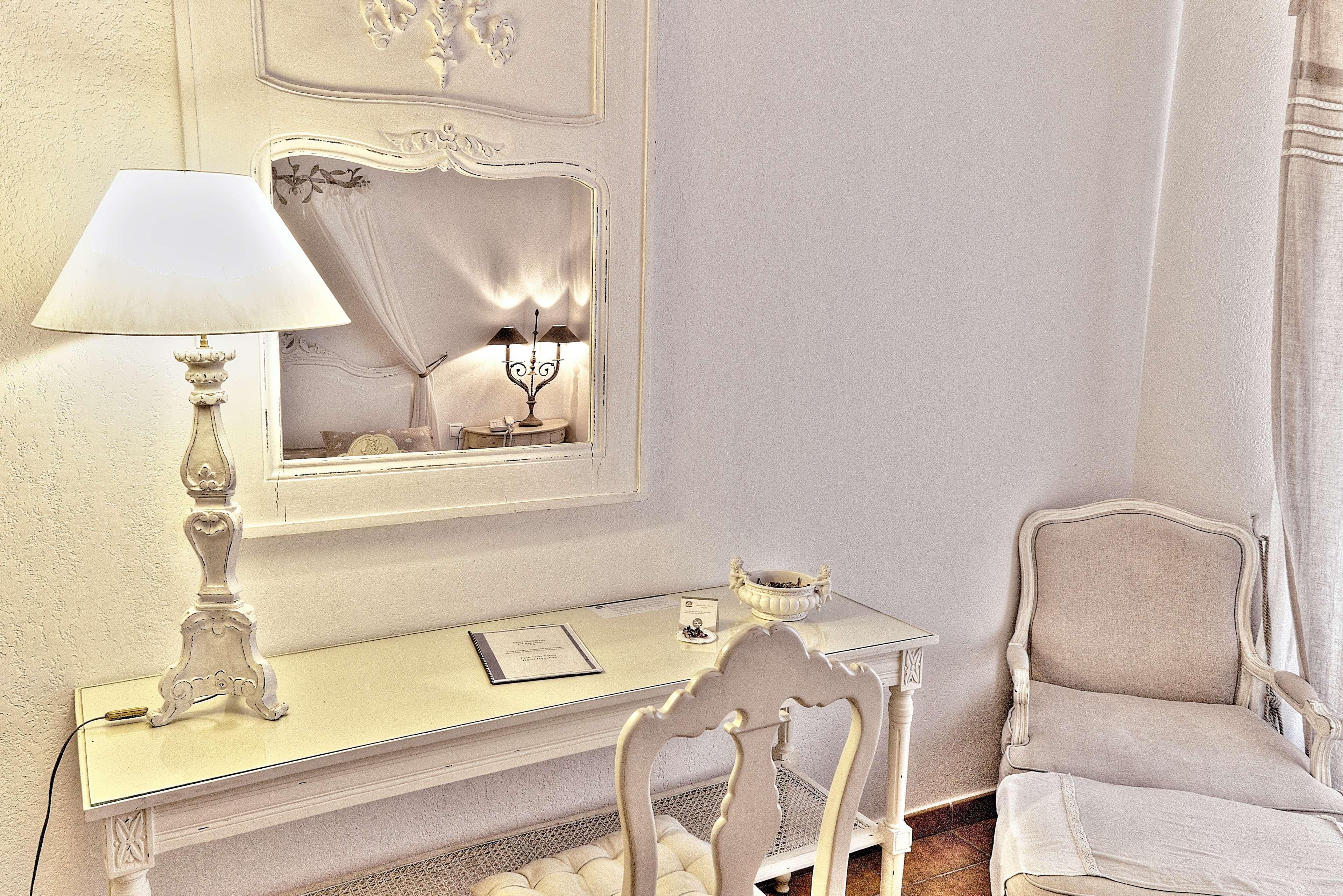Best Western L'Orangerie Nimes Exterior photo